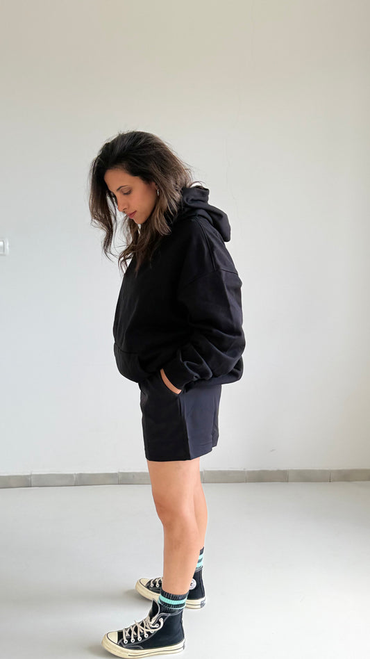 קפוצ׳ון אוברסייז צבע שחור - מבט מהצד